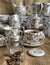 Vintage madárkás porcelán bögre díszdobozban fémszűrővel 380 ml Ptaszki